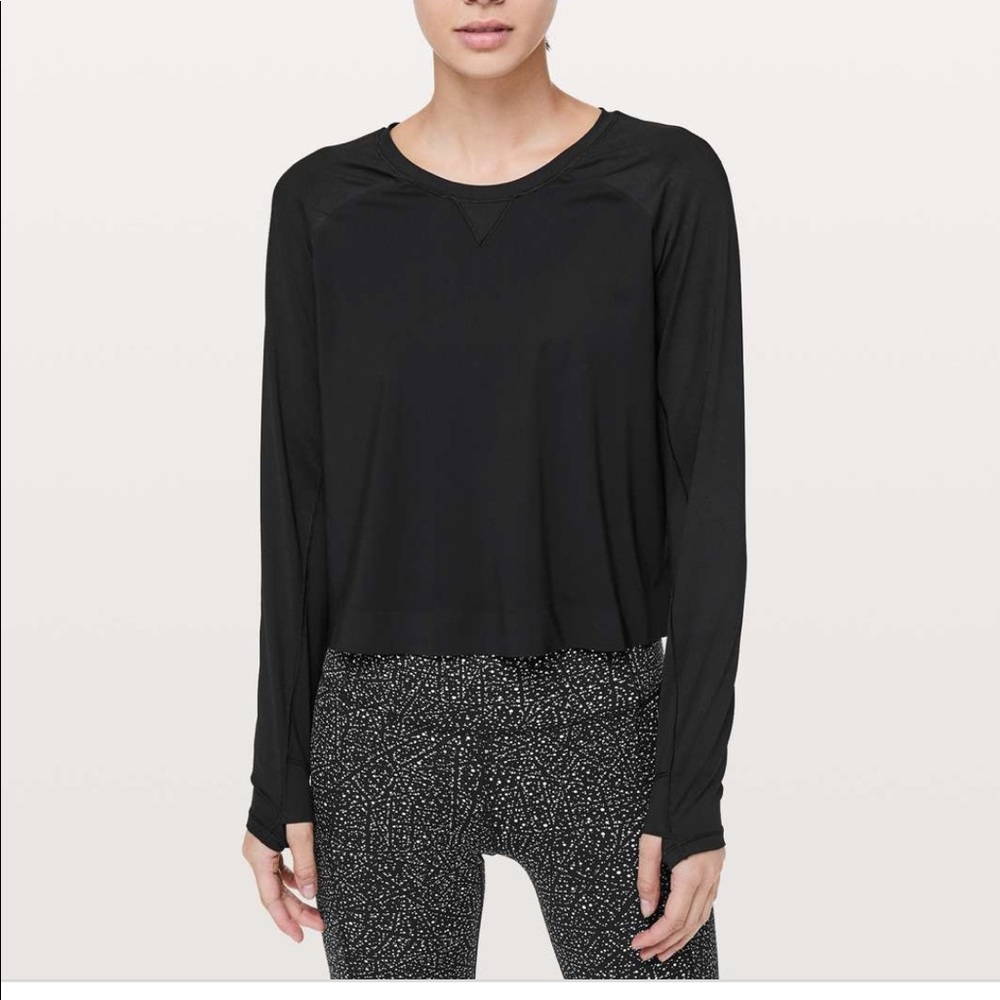 NWT lululemon running top